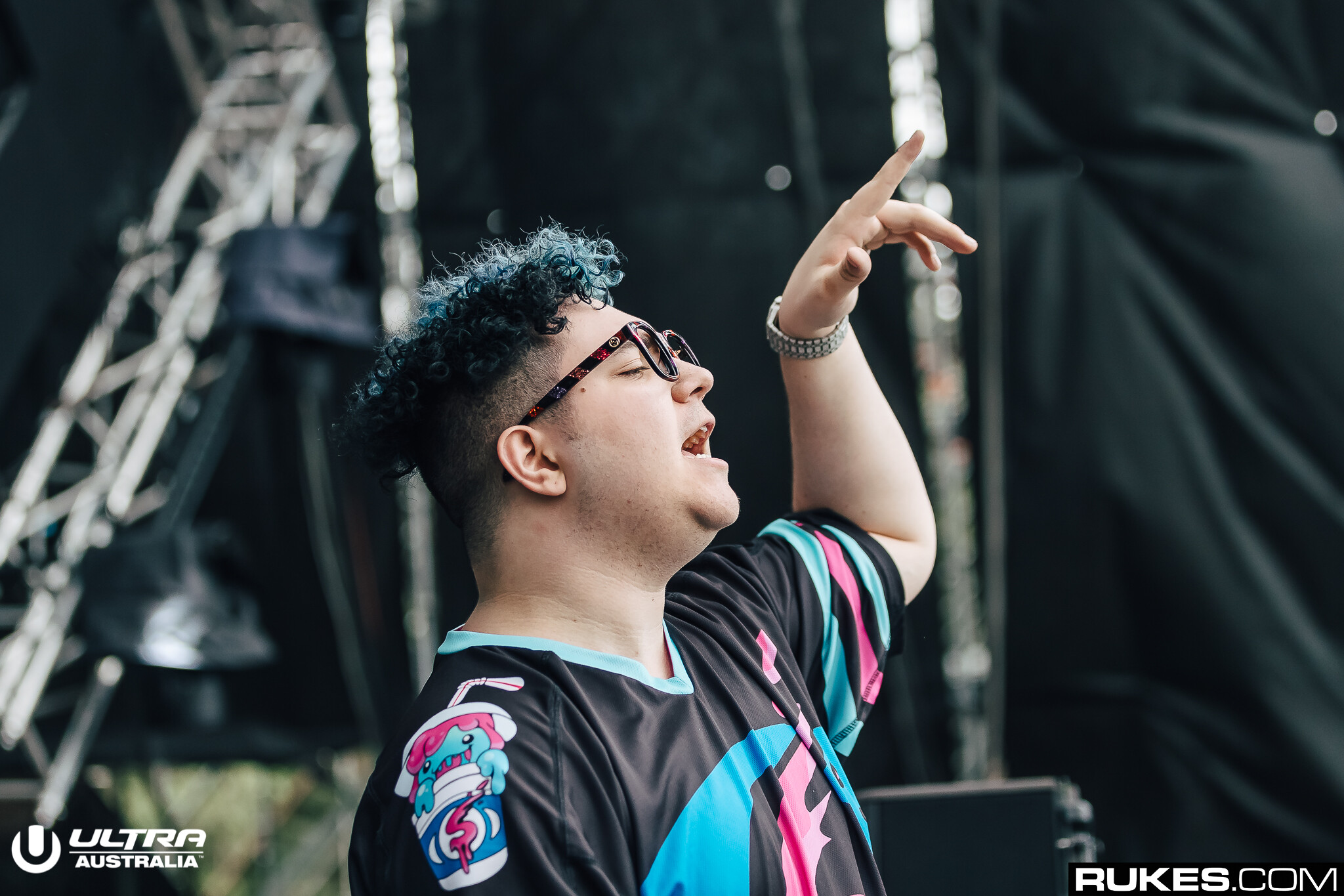 Slushii Catches A Vibe With New Single Candy Flip