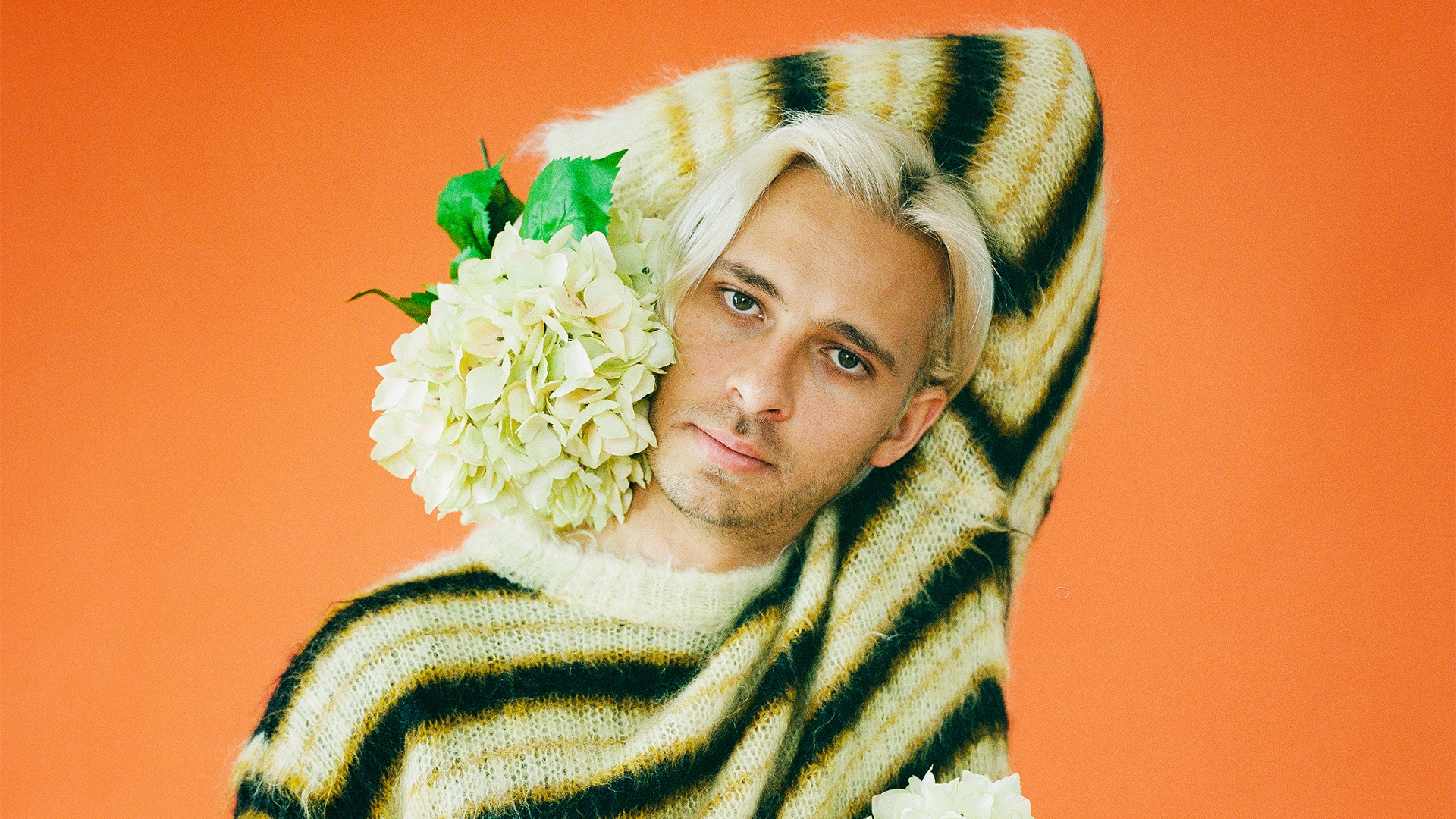 LISTEN Flume Unleashes Anticipated Third Studio Album Palaces Run 